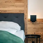 Chalet Mountain - Klippitztoerl By Interhome