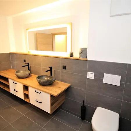 木屋 Mountain - Klippitztoerl By Interhome *